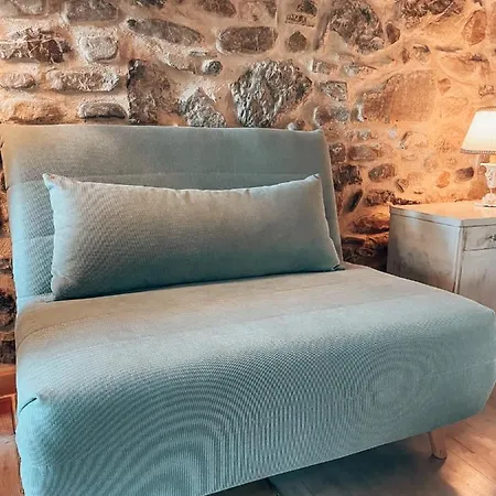 Talking Stones לינה וארוחת בוקר דולצ'אקווה