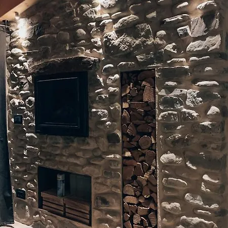 Talking Stones דולצ'אקווה