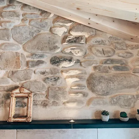 Talking Stones Bed & Breakfast