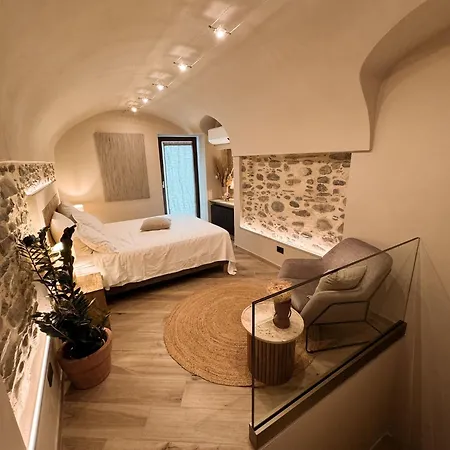 Talking Stones 4* דולצ'אקווה