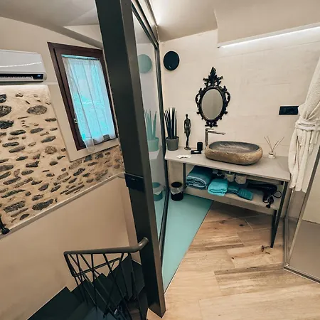 לינה וארוחת בוקר Talking Stones