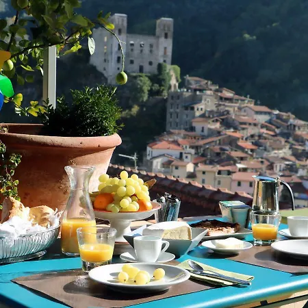 Talking Stones Bed & Breakfast 4*