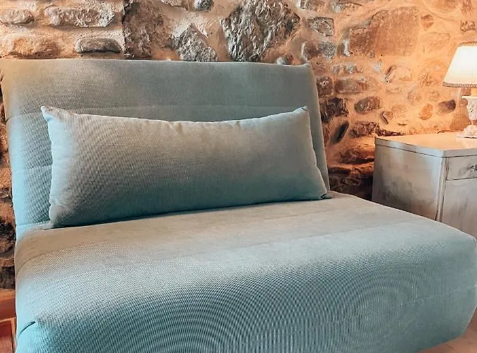 Talking Stones Bed & Breakfast Dolceacqua