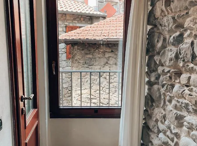 Talking Stones B&B 돌체아쿠아