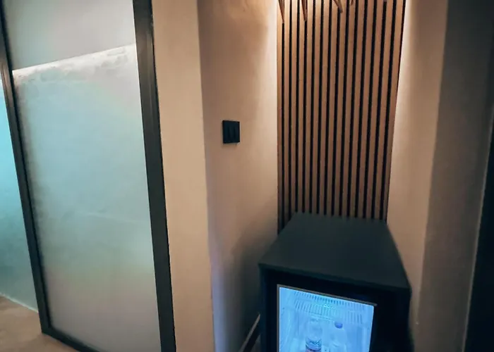 Talking Stones Bed & Breakfast 4*