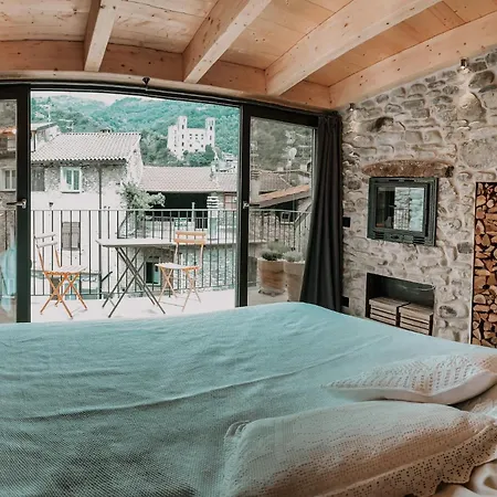 Bed & Breakfast Talking Stones 4*