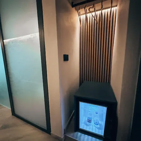 Talking Stones Bed & Breakfast 4*